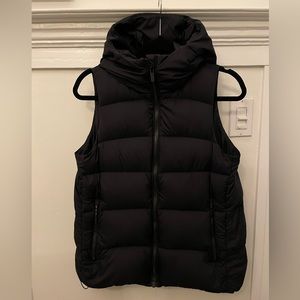 lululemon navy down puffer vest